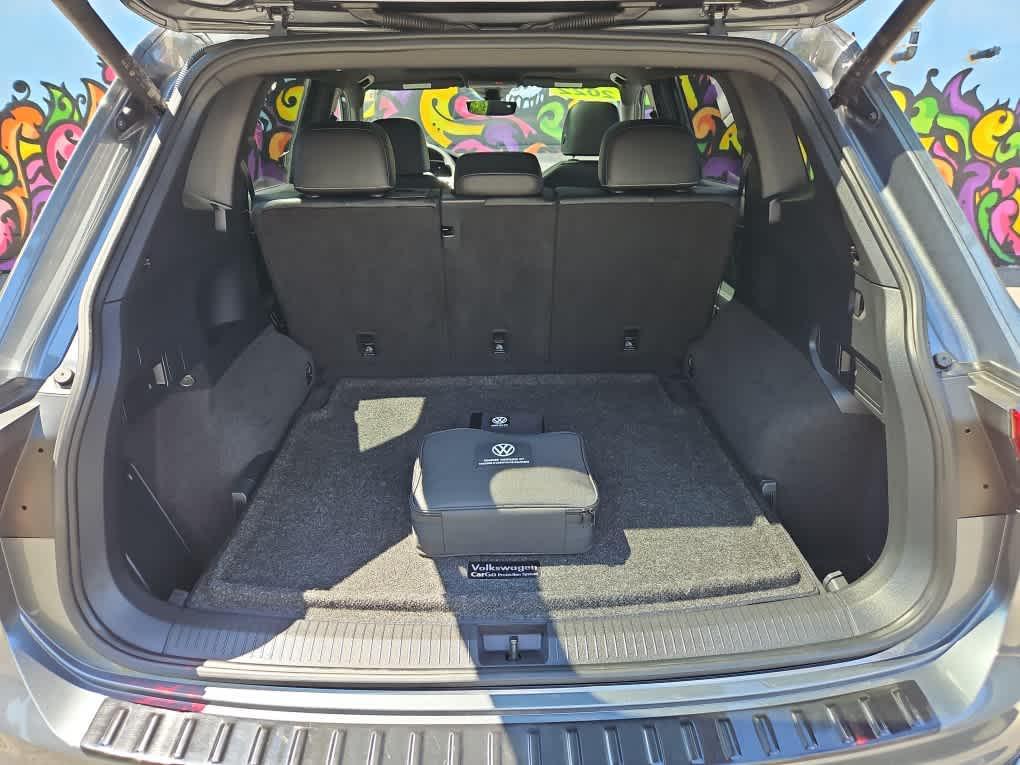 used 2022 Volkswagen Tiguan car, priced at $24,533