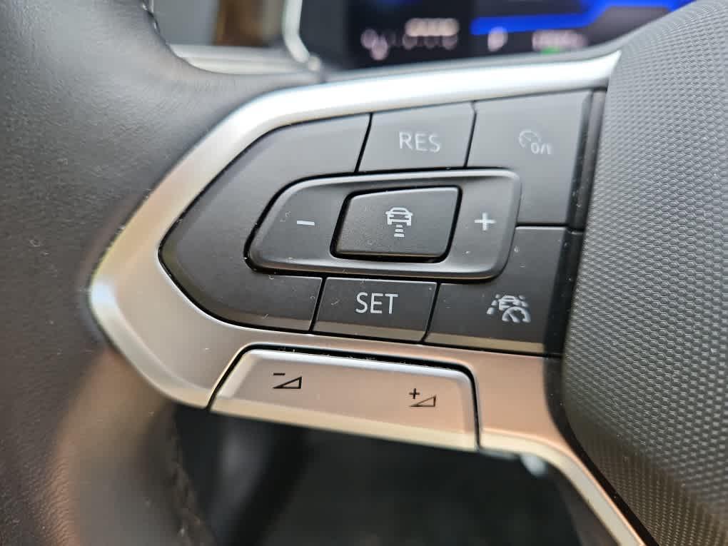 used 2023 Volkswagen Jetta car, priced at $20,888