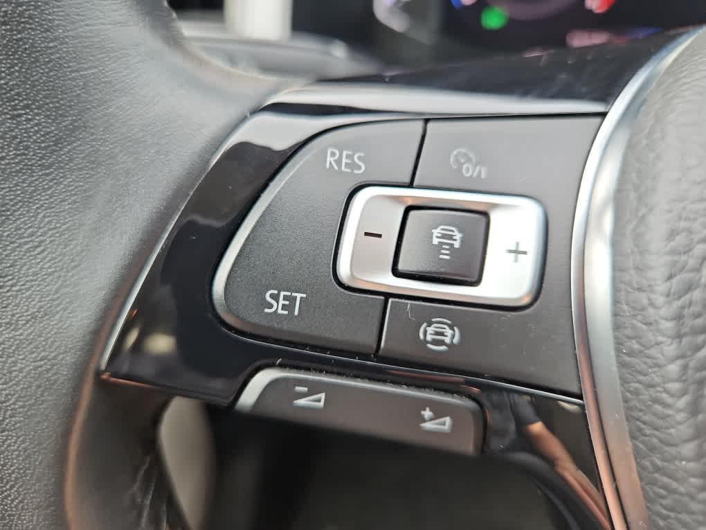 used 2019 Volkswagen Atlas car, priced at $28,000