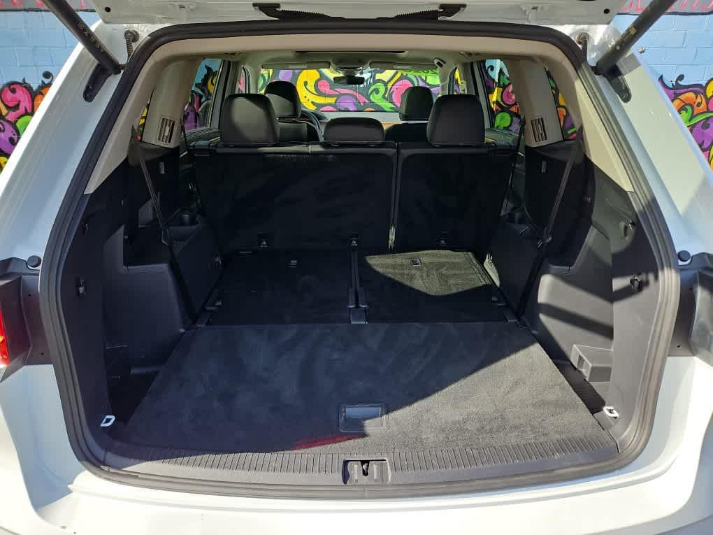 used 2025 Volkswagen Atlas car, priced at $36,230