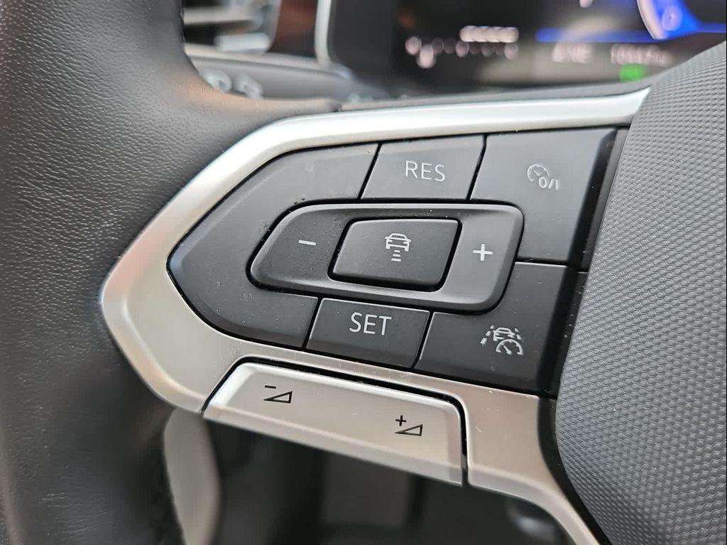 used 2025 Volkswagen Jetta car, priced at $24,335