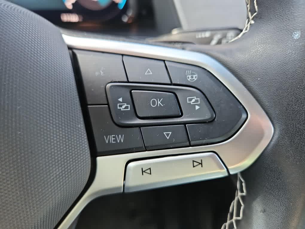 used 2025 Volkswagen Atlas Cross Sport car, priced at $37,900