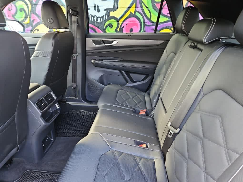 used 2025 Volkswagen Atlas Cross Sport car, priced at $37,900