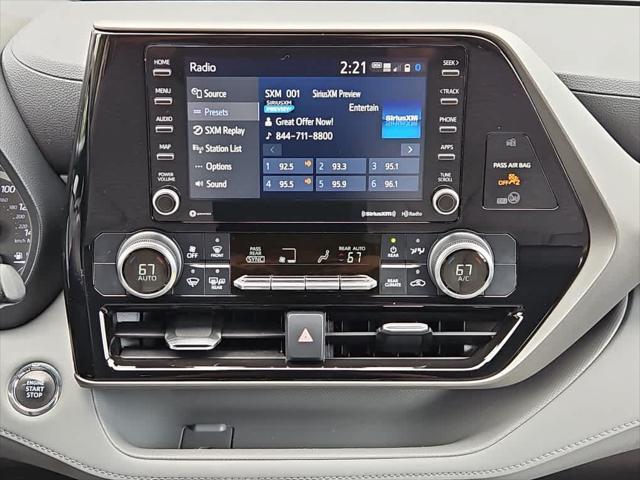 used 2022 Toyota Highlander car, priced at $30,590