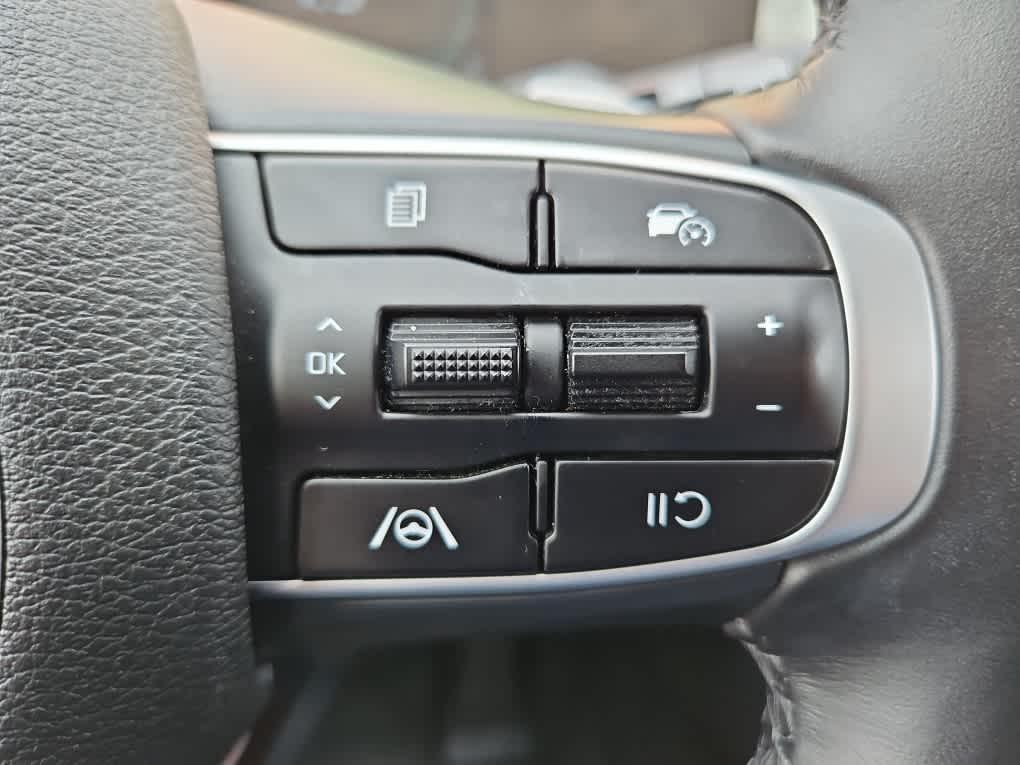 used 2023 Kia Sportage Hybrid car, priced at $25,319