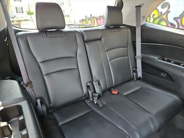 used 2022 Honda Pilot car, priced at $34,221