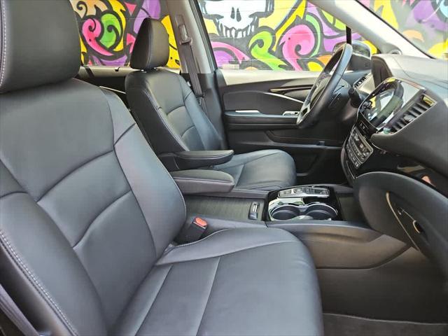 used 2022 Honda Pilot car, priced at $34,221