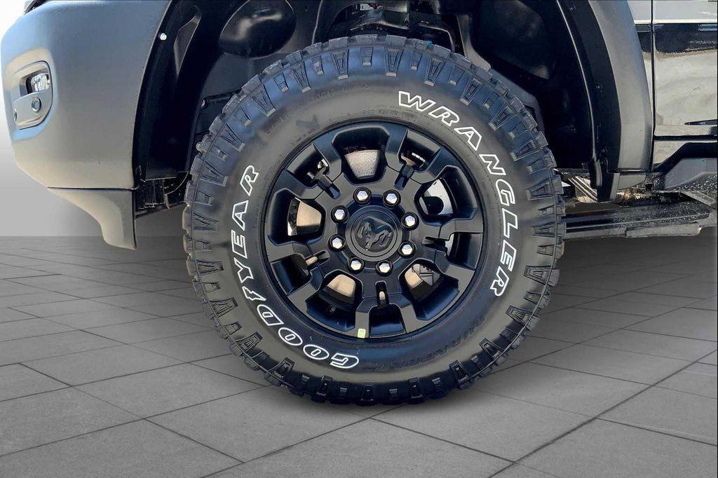 new 2025 Ram 2500 car, priced at $76,368