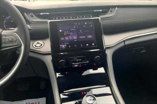 new 2025 Jeep Grand Cherokee L car, priced at $40,019