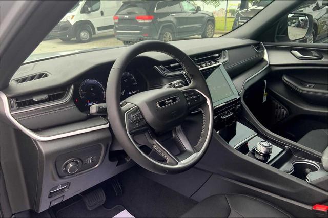 new 2025 Jeep Grand Cherokee L car, priced at $40,019