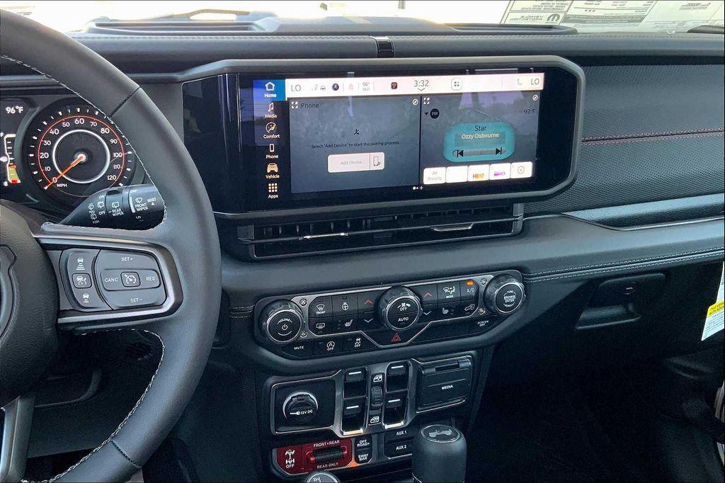 new 2025 Jeep Wrangler car, priced at $59,873