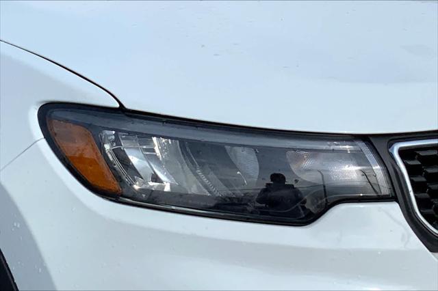 new 2025 Jeep Compass car, priced at $28,984
