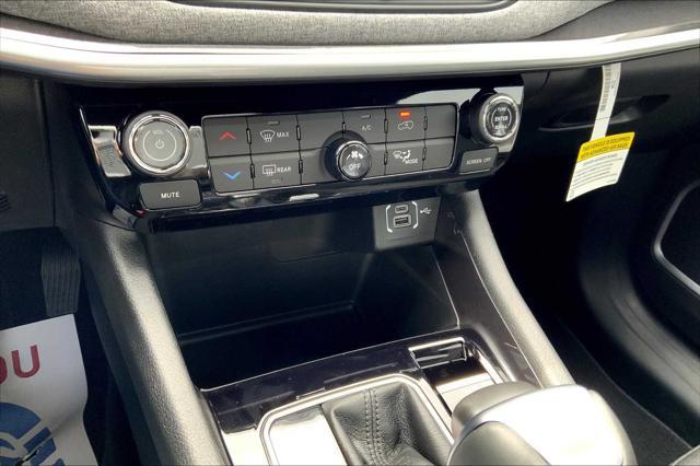new 2025 Jeep Compass car, priced at $29,222