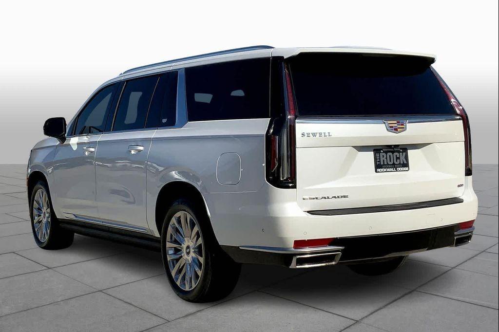 used 2024 Cadillac Escalade ESV car, priced at $85,991