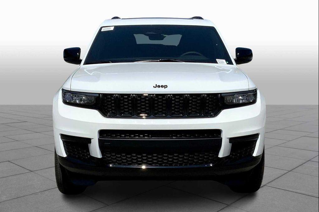 new 2025 Jeep Grand Cherokee L car, priced at $42,906