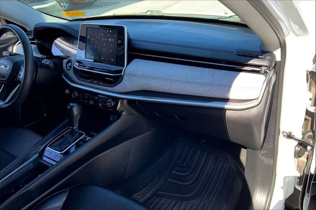 used 2022 Jeep Compass car, priced at $18,350