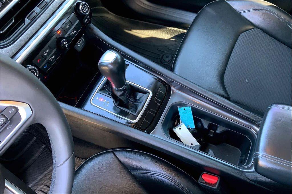 used 2022 Jeep Compass car, priced at $18,350