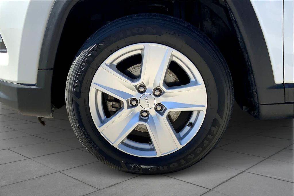 used 2022 Jeep Compass car, priced at $18,350