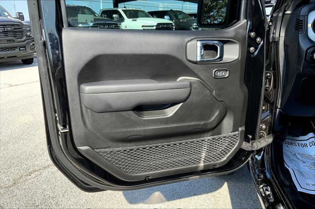 new 2025 Jeep Wrangler car, priced at $35,350