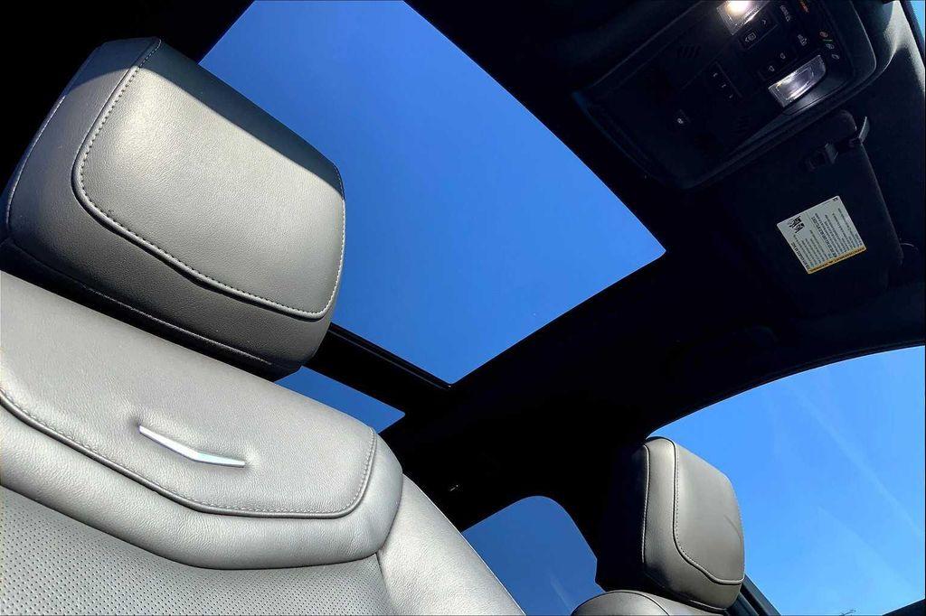 used 2023 Cadillac XT6 car, priced at $39,998