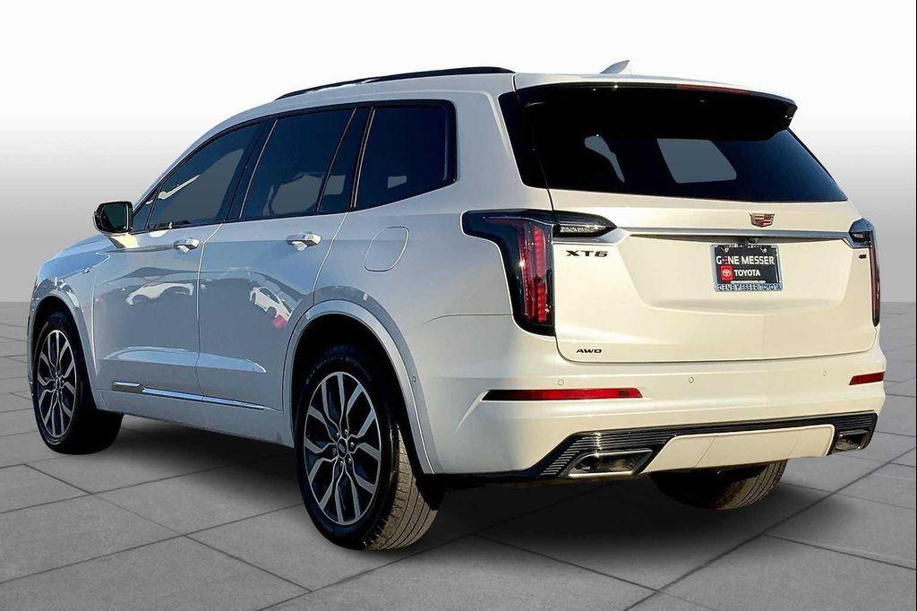 used 2023 Cadillac XT6 car, priced at $39,998