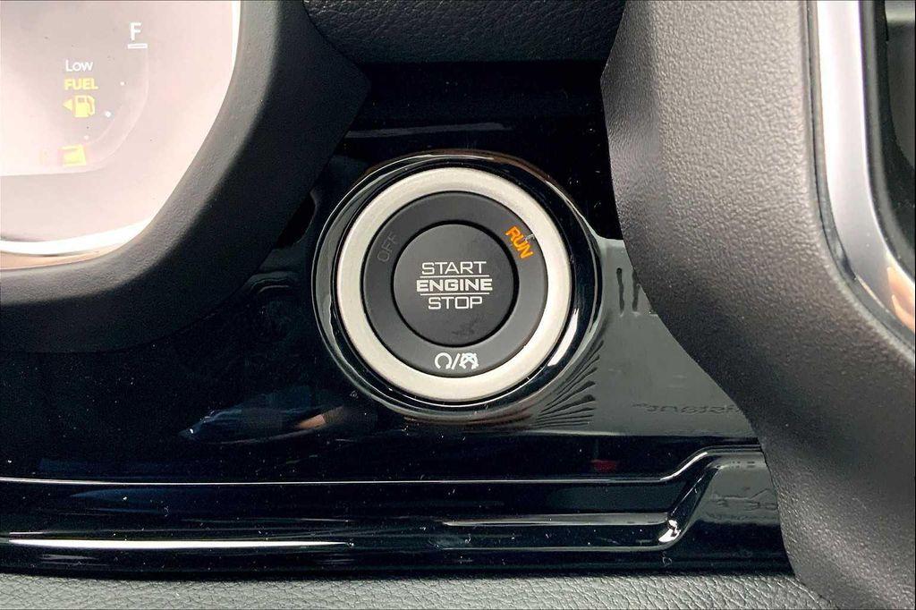 new 2025 Ram 1500 car, priced at $68,126