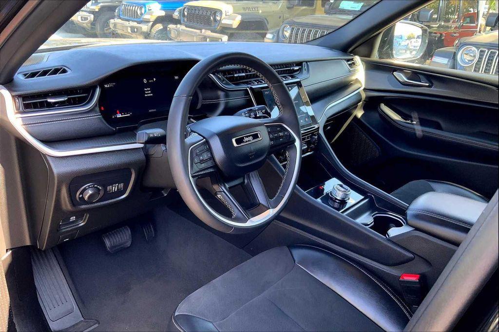 used 2024 Jeep Grand Cherokee L car, priced at $29,659