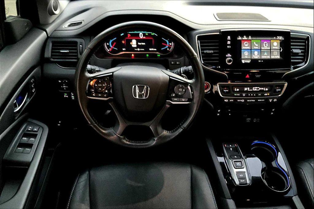 used 2021 Honda Pilot car, priced at $32,553
