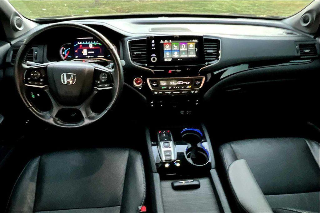 used 2021 Honda Pilot car, priced at $32,553