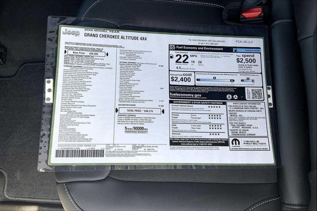 new 2025 Jeep Grand Cherokee car, priced at $44,896