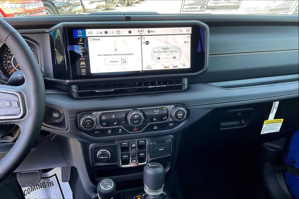 new 2025 Jeep Gladiator car, priced at $47,434