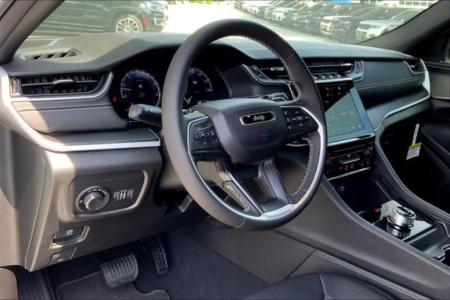 new 2025 Jeep Grand Cherokee L car, priced at $39,454