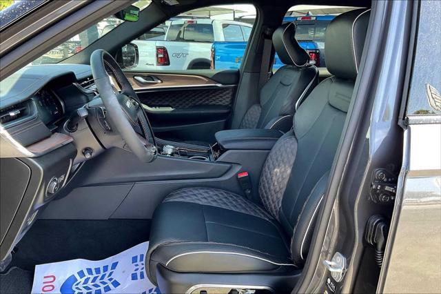 new 2025 Jeep Grand Cherokee L car, priced at $62,391