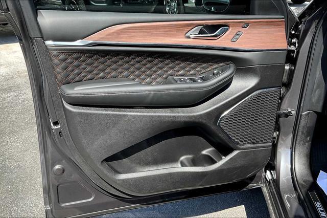 new 2025 Jeep Grand Cherokee L car, priced at $62,391