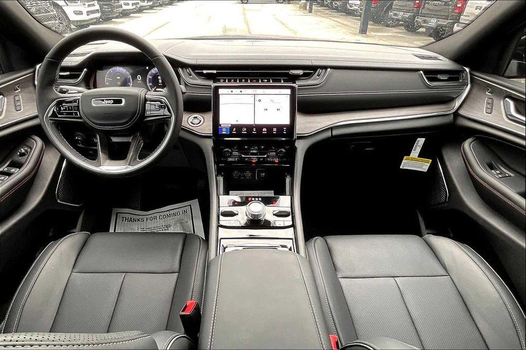 new 2025 Jeep Grand Cherokee L car, priced at $59,864