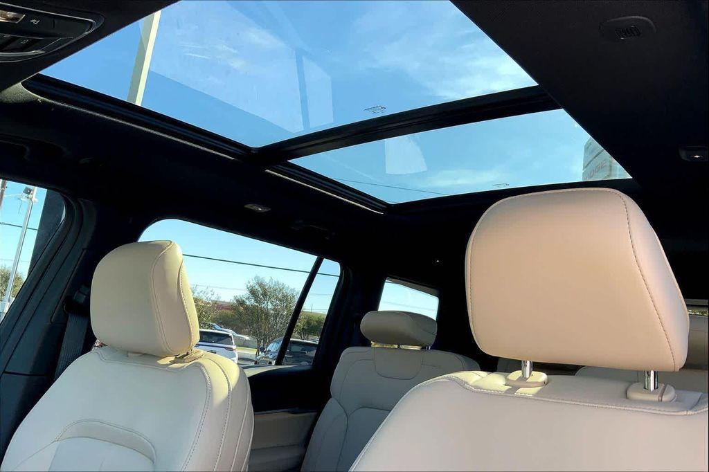 new 2025 Jeep Grand Cherokee L car, priced at $52,478