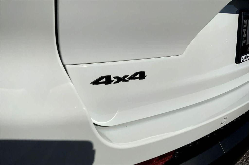 new 2025 Jeep Grand Cherokee L car, priced at $52,478