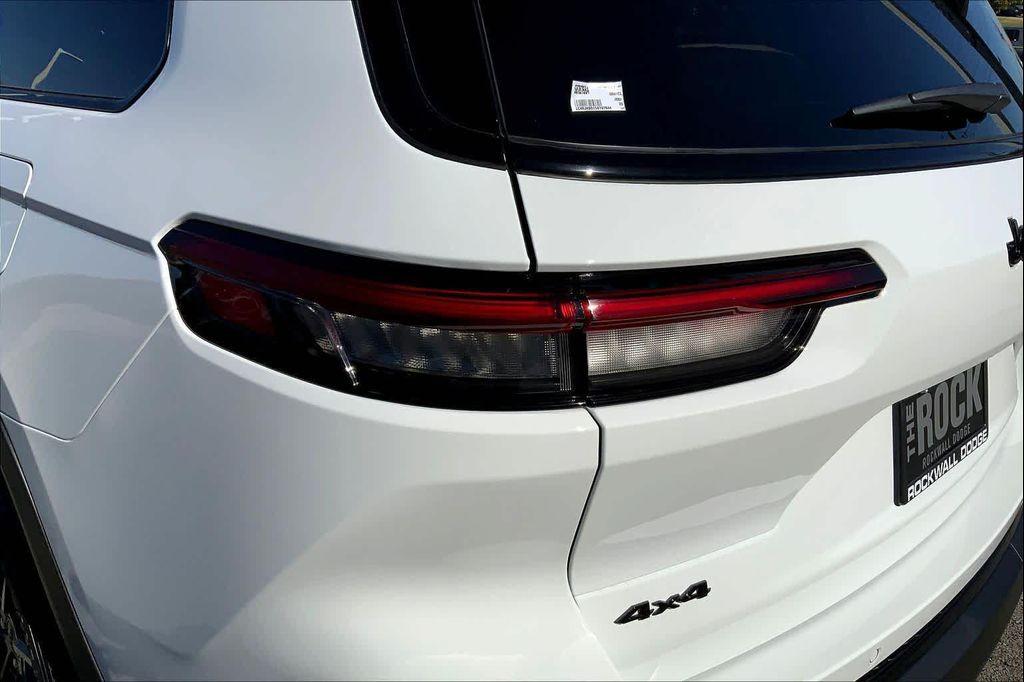 new 2025 Jeep Grand Cherokee L car, priced at $52,478