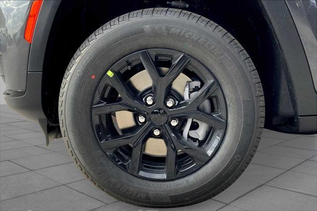 new 2025 Jeep Grand Cherokee L car, priced at $46,530