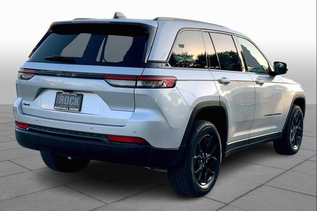 used 2024 Jeep Grand Cherokee car, priced at $26,991