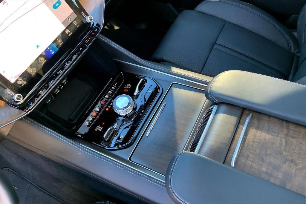 new 2023 Jeep Grand Wagoneer car, priced at $85,935