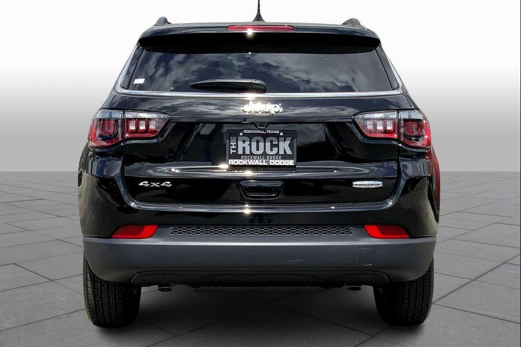 new 2025 Jeep Compass car, priced at $30,760