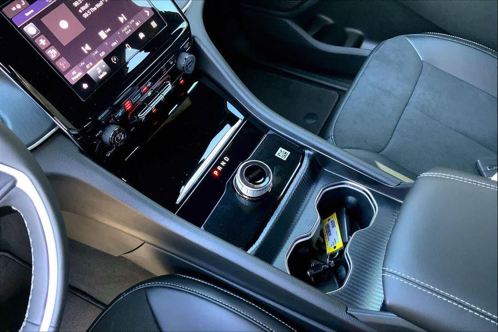 new 2025 Jeep Grand Cherokee L car, priced at $46,294