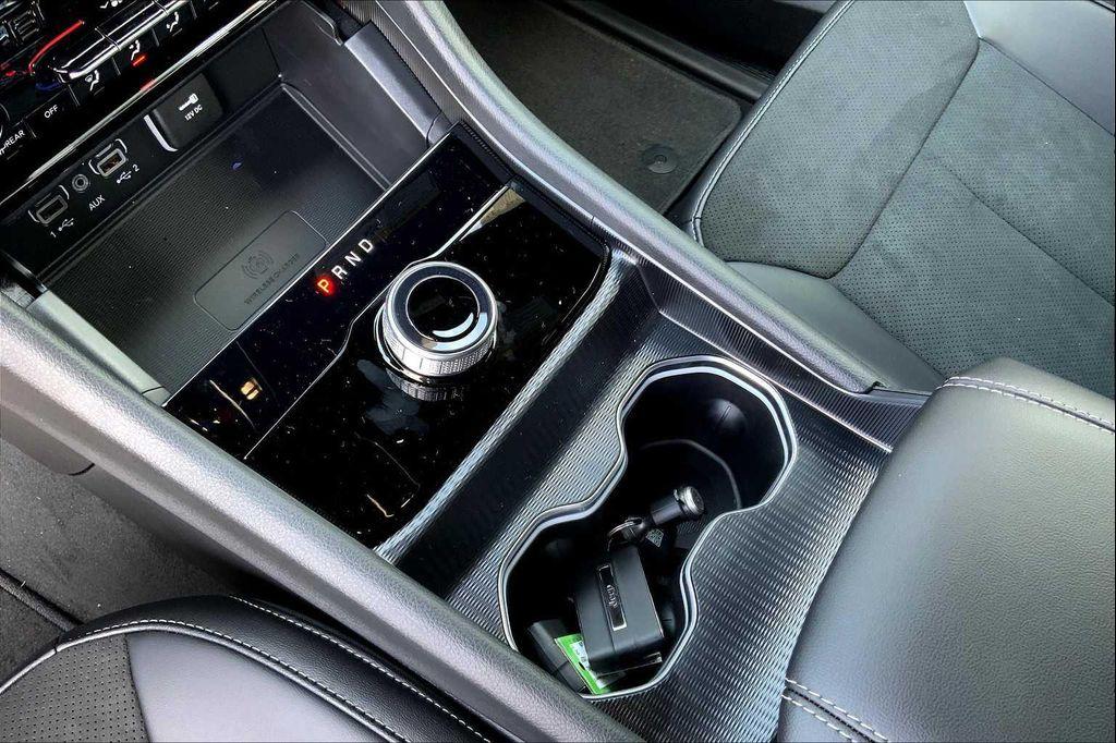 new 2025 Jeep Grand Cherokee L car, priced at $42,992