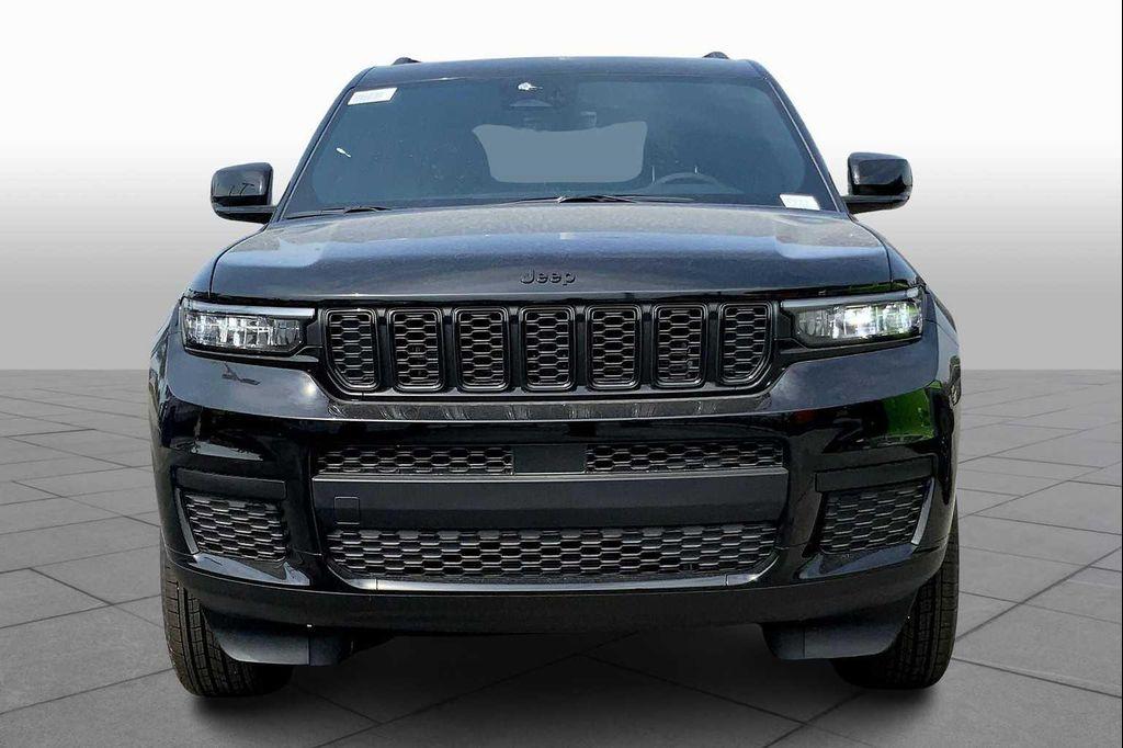 new 2025 Jeep Grand Cherokee L car, priced at $42,992