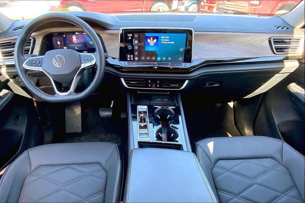 used 2024 Volkswagen Atlas car, priced at $32,150