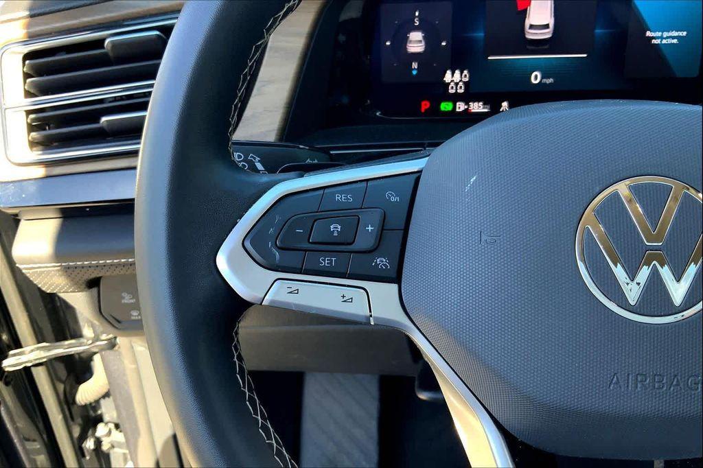 used 2024 Volkswagen Atlas car, priced at $32,150