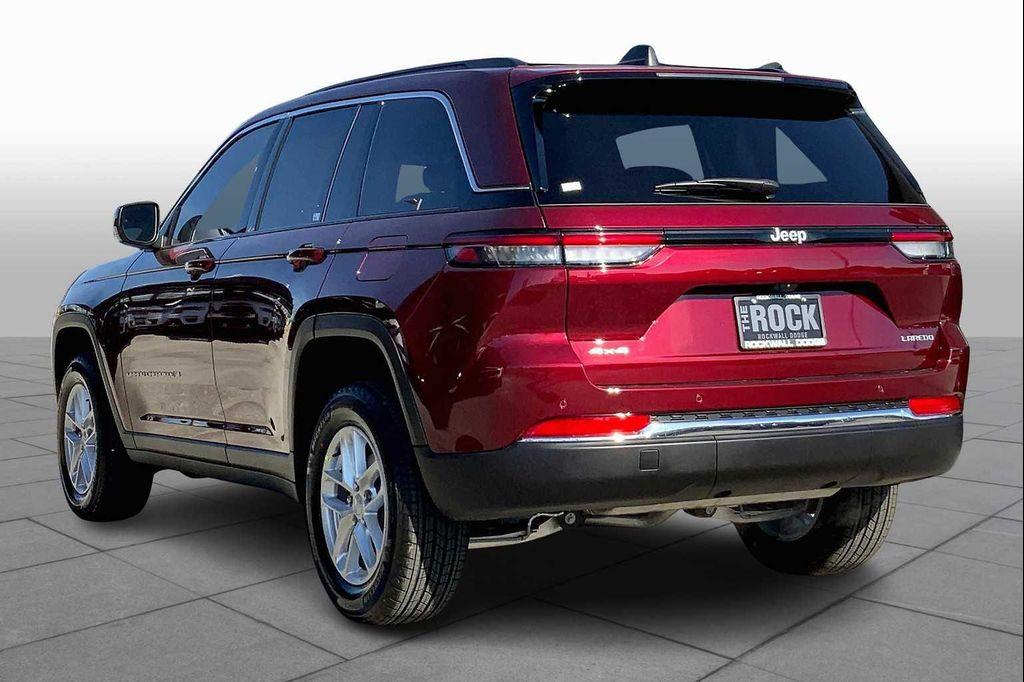 new 2025 Jeep Grand Cherokee car, priced at $39,125