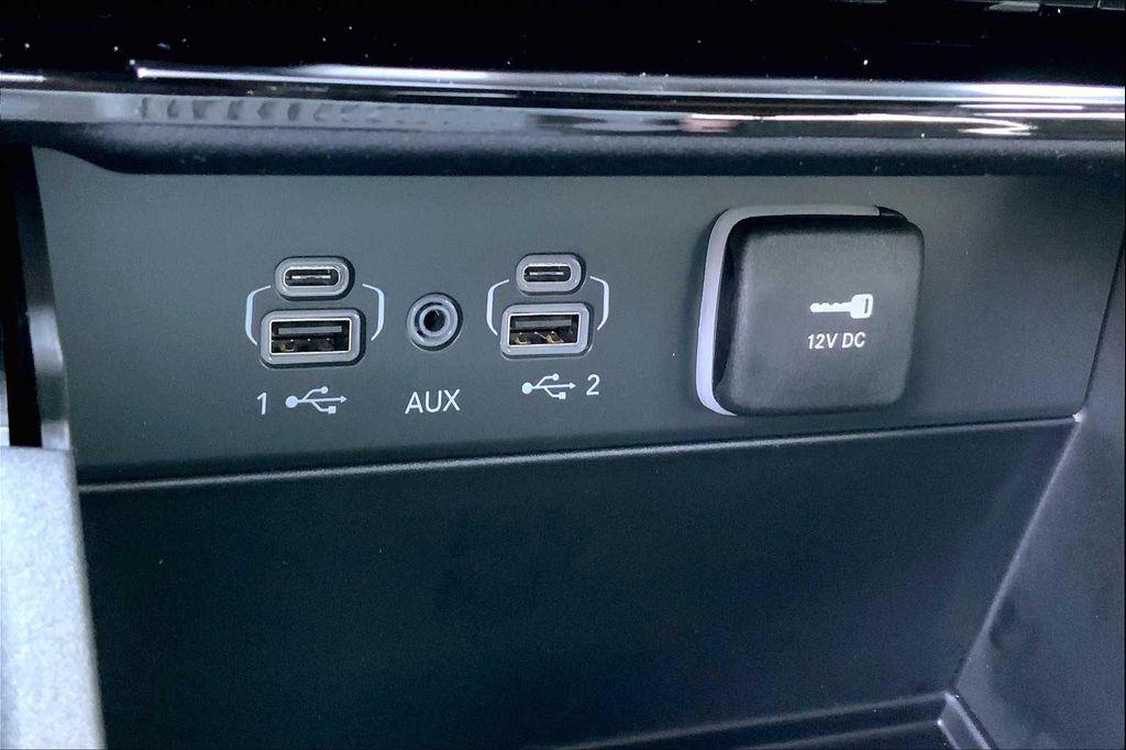 new 2025 Jeep Grand Cherokee car, priced at $39,125