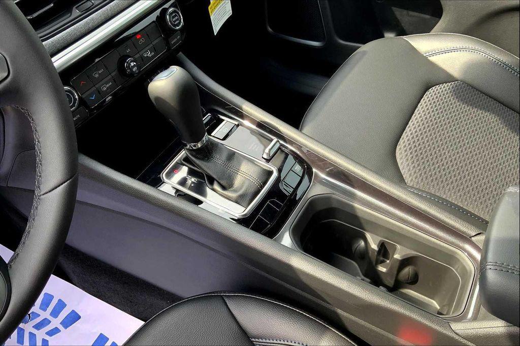 new 2025 Jeep Compass car, priced at $30,760